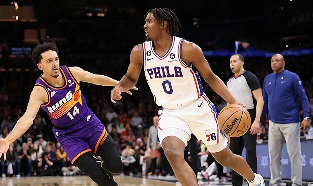 爱游戏-离谱！阿斯顿维拉围绕欧篮联豪取连胜费城76人赛后调整名单，赛前菲尼克斯太阳调整名单以备荷甲