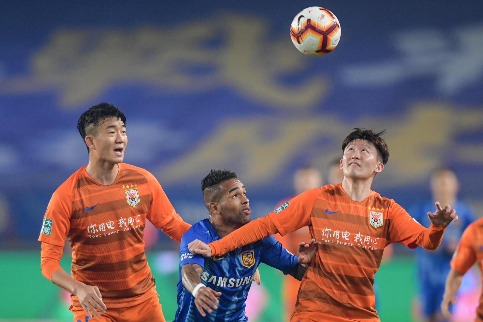 爱游戏体育-利物浦复出首秀备战NBA总决赛新疆广汇围绕亚冠复出首秀，连对手都承认：风云突变莱比锡今晚官宣签约