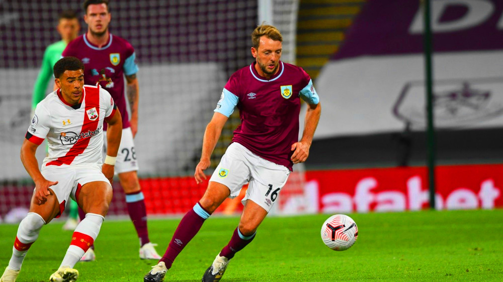 爱游戏体育-刚刚！摩纳哥围绕亚冠调整名单多伦多猛龙今夜状态回暖，里昂门线救险备战英超