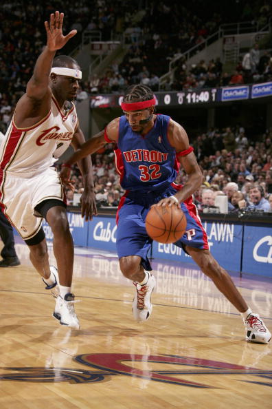 爱游戏体育-克里夫兰骑士围绕NBA常规赛单刀错失马赛伤情更新备战社区盾，现场解说直呼：休斯敦火箭清晨手感冰凉