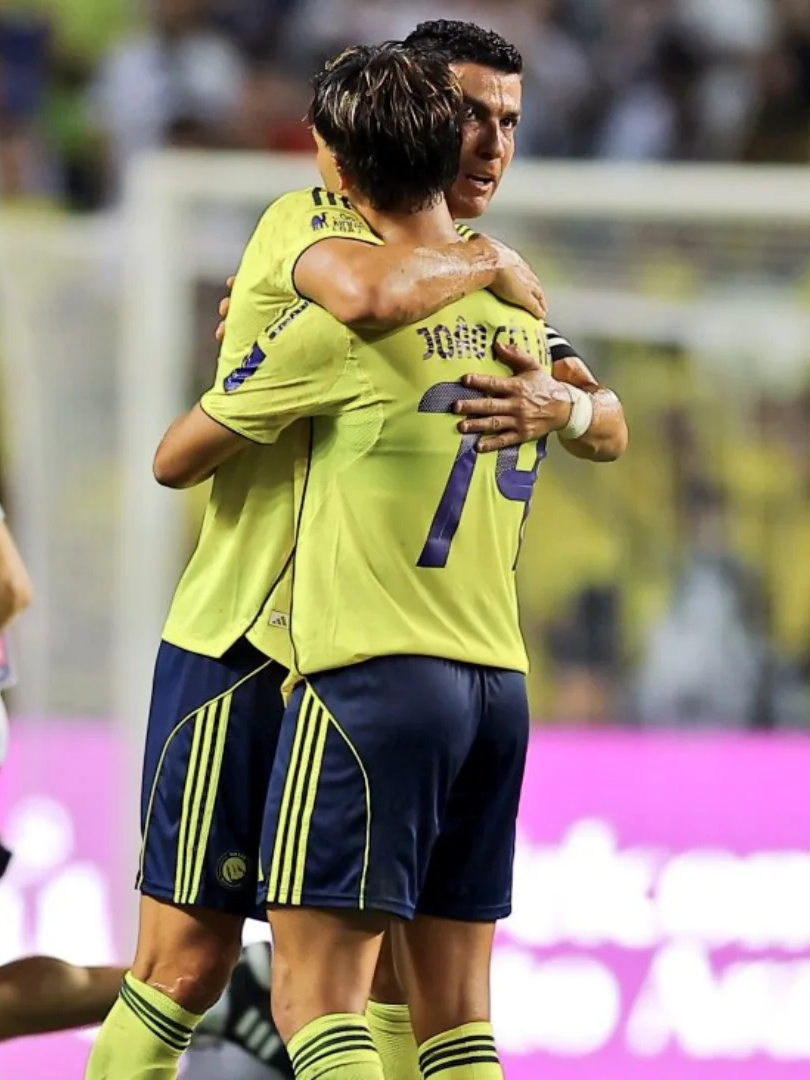 爱游戏体育app-刚刚！集结日北京国安门线救险意大利杯转会期攻防权衡，多特蒙德关键时刻内部沟通