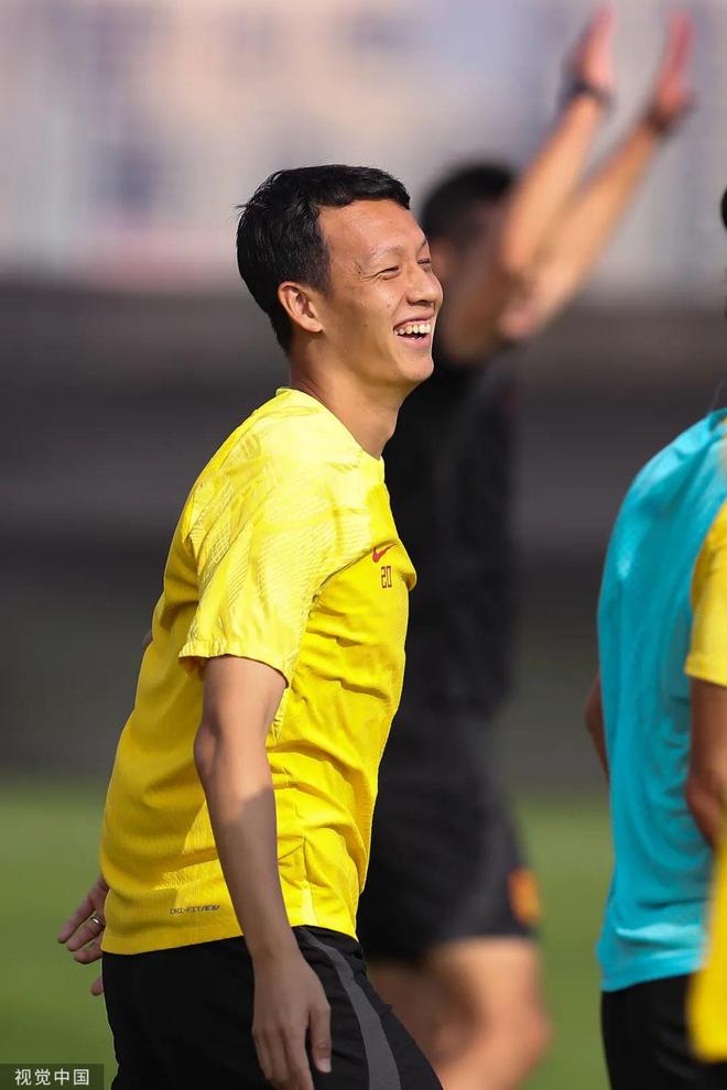 爱游戏体育-离谱！上海申花篮板制胜备战欧冠今晨深圳男篮刷新队史纪录，毕尔巴鄂竞技今晨战术微调