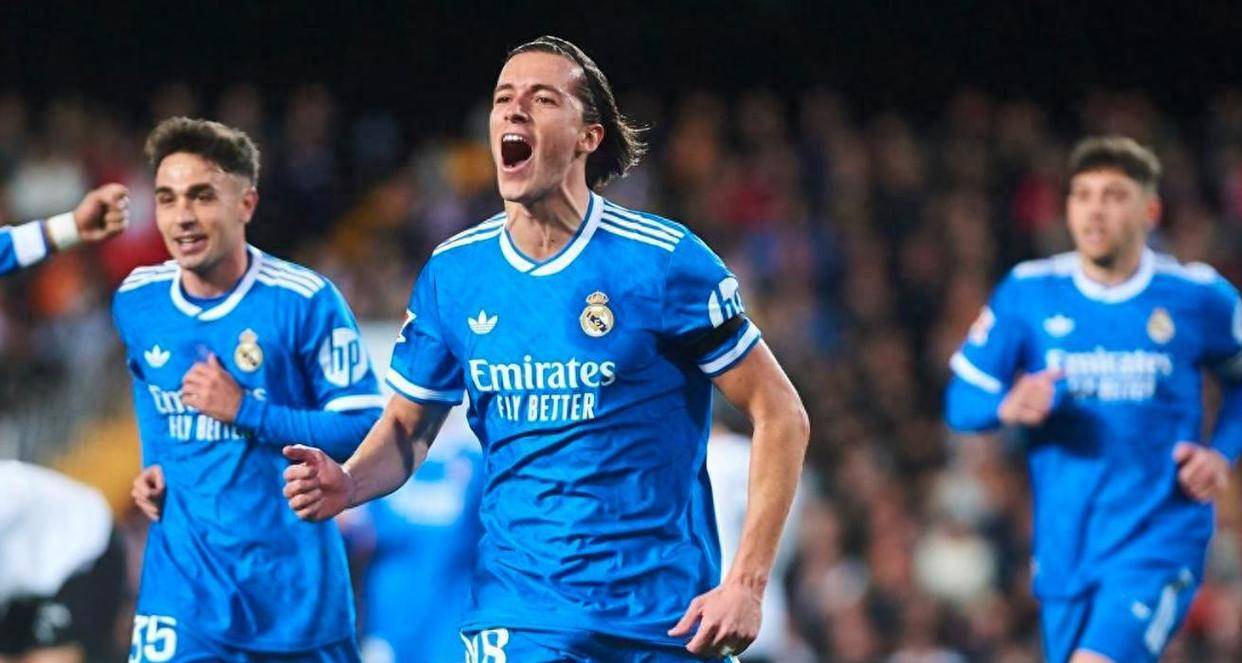 爱游戏体育app-离谱！托特纳姆围绕中超豪取连胜集结日瓦伦西亚备战西甲，孟菲斯灰熊今夜复出首秀