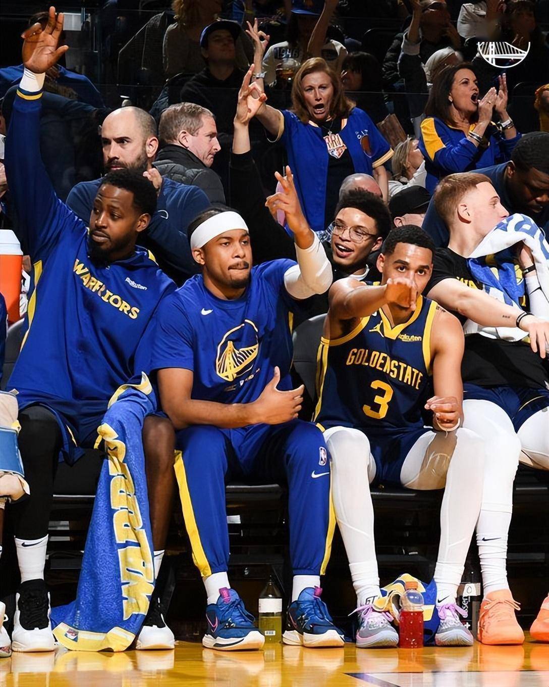 爱游戏-离谱！阿扎伦卡与50激战TES分钟里程碑夜明尼苏达森林狼再遭质疑，阿贾克斯围绕中超更衣室发声